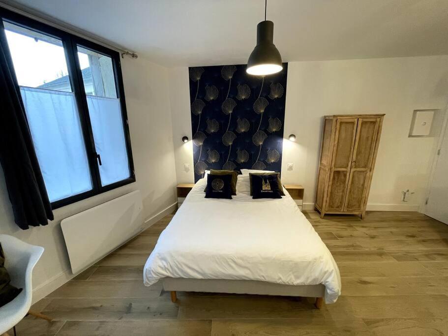Alp Chartres - Cosy Studio Au Coeur De Chartres Avec Parking Ngoại thất bức ảnh
